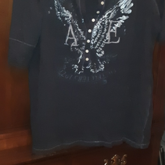 AE t shirt - Picture 4 of 5